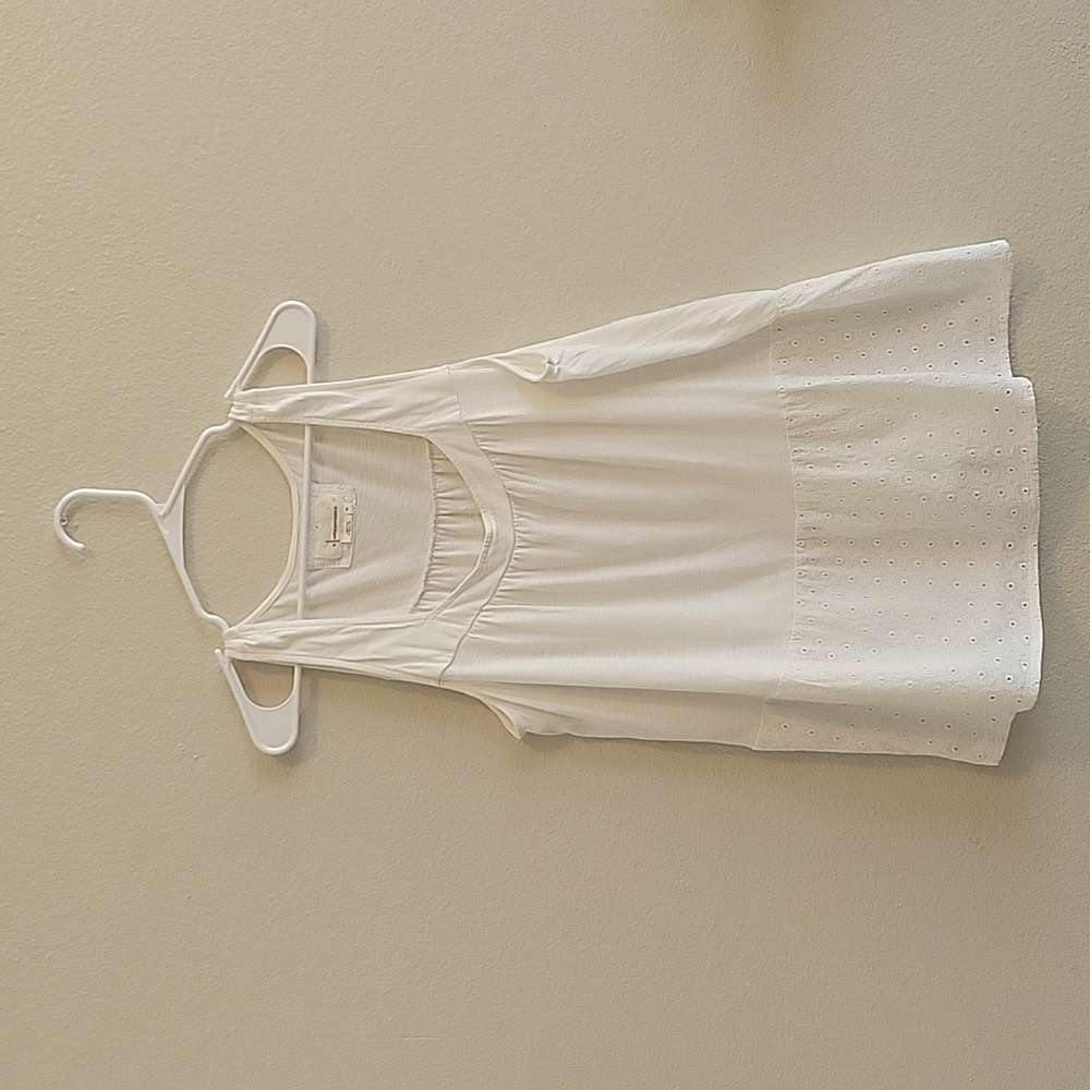 Size XL white sleeveless Anthropologie top